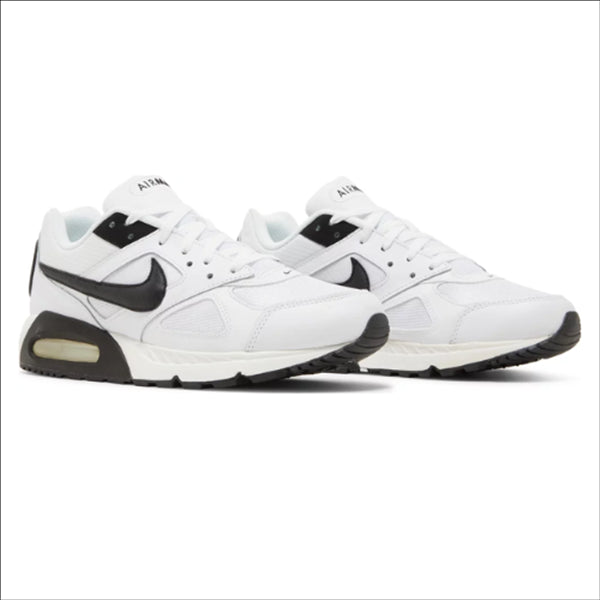 Nike Air Max Ivo White Black