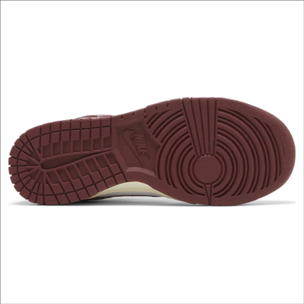 Nike Dunk Low PRM Vintage Team Red (Women's)