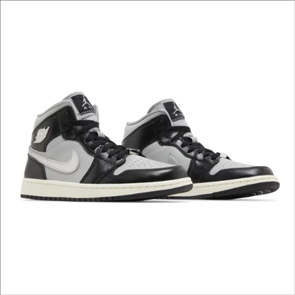 Jordan 1 Mid SE Black Metallic Silver (Women's)