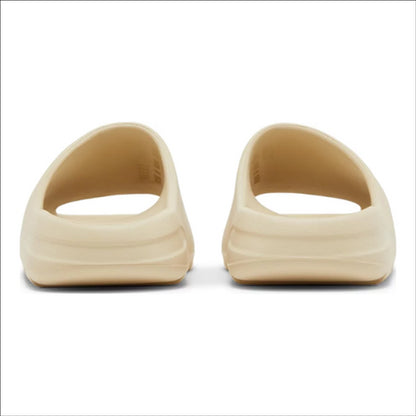 adidas Yeezy Slide Bone (2022/2023 Restock)