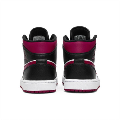 Jordan 1 Mid Bred Toe